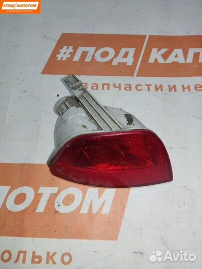 Фонарь противотуманный правый Ford Focus 2