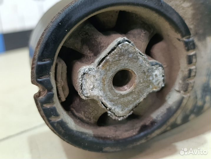 Б/У Б/У Балка задняя 551002K401 Hyundai-KIA