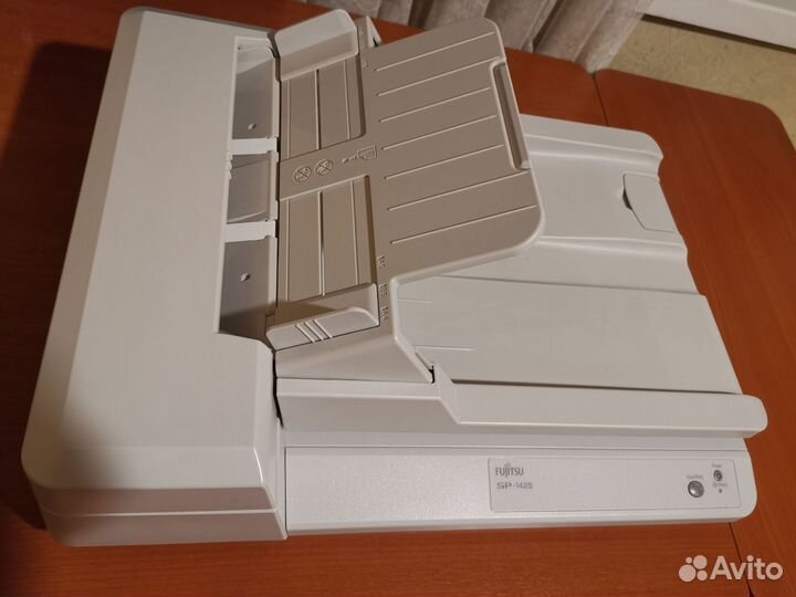 Планшетный сканер a4 Fujitsu SP-1425