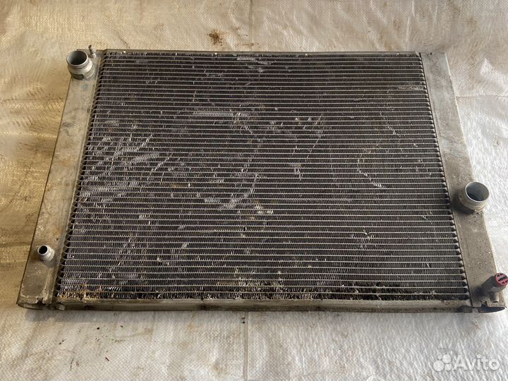 Радиатор охлаждения BMW E65 735i
