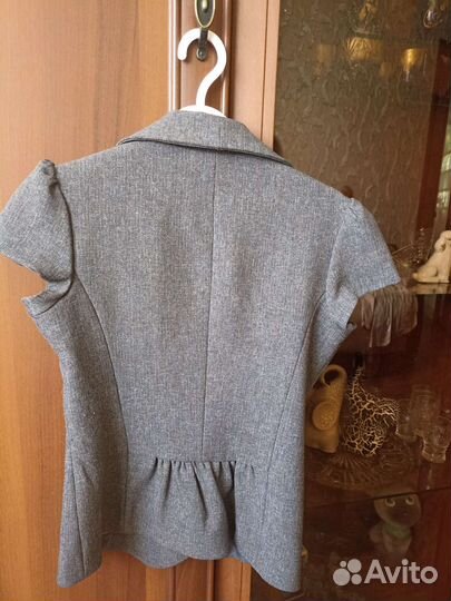 Костюм для девочки (жакет, юбка), размер 146-152