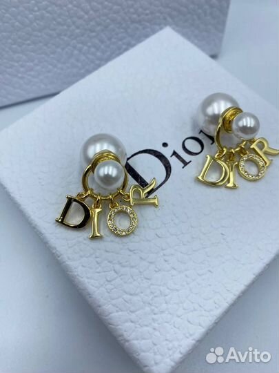 Серьги Christian Dior