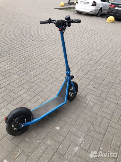 Электросамокат iconbit trident 127 pro