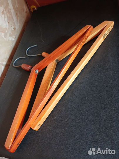 Плечики детские