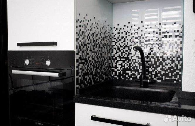 Угловой кухонный гарнитур современный