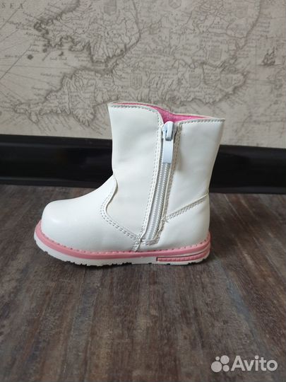 Ботинки детские новые