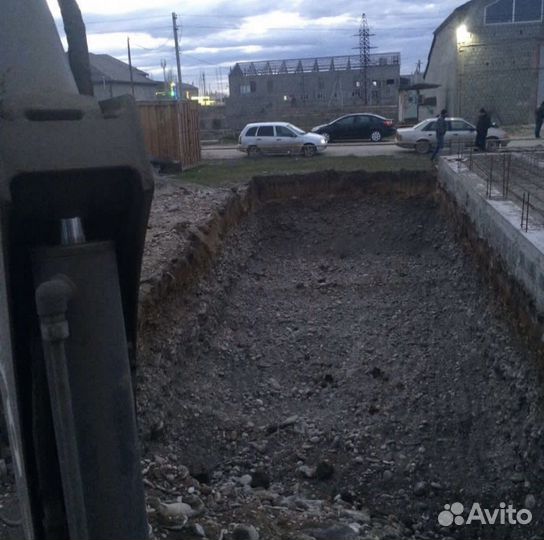 Услуги Эксковатор-погрузчик