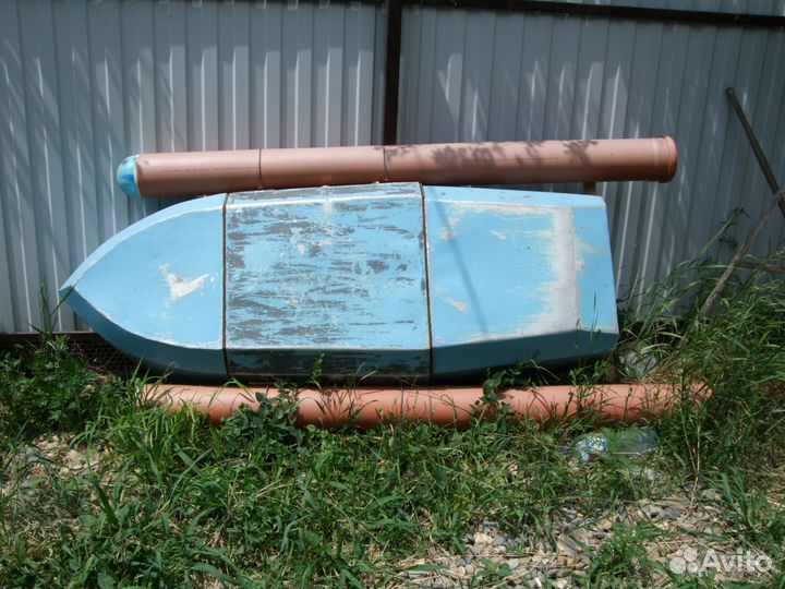 Лодка Малютка