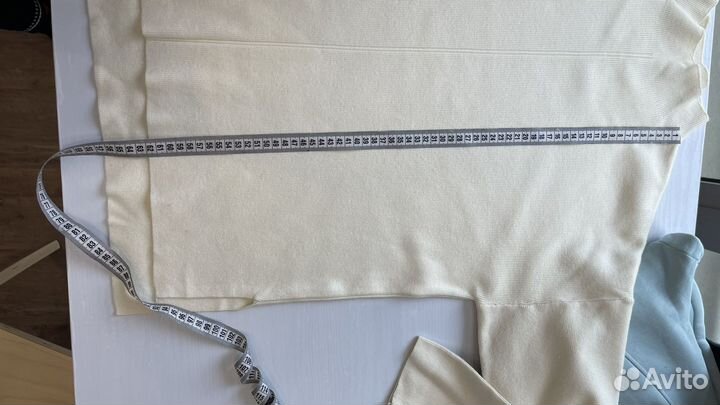 Свитер женский