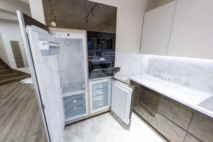 4-к. квартира, 149,6 м², 14/15 эт.