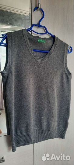 Жилетка для мальчика школьная