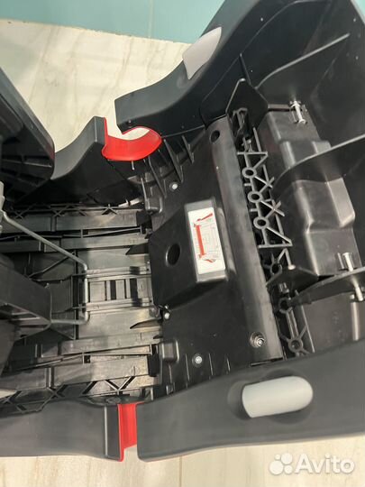 Автокресло britax romer isofix