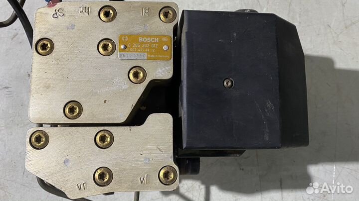 Блок ABS Mercedes Benz W140 S500 M119