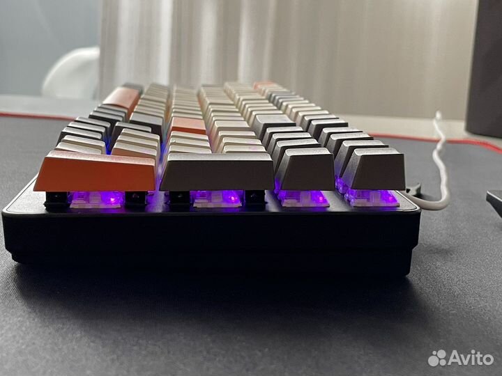 Игровая механическая клавиатура