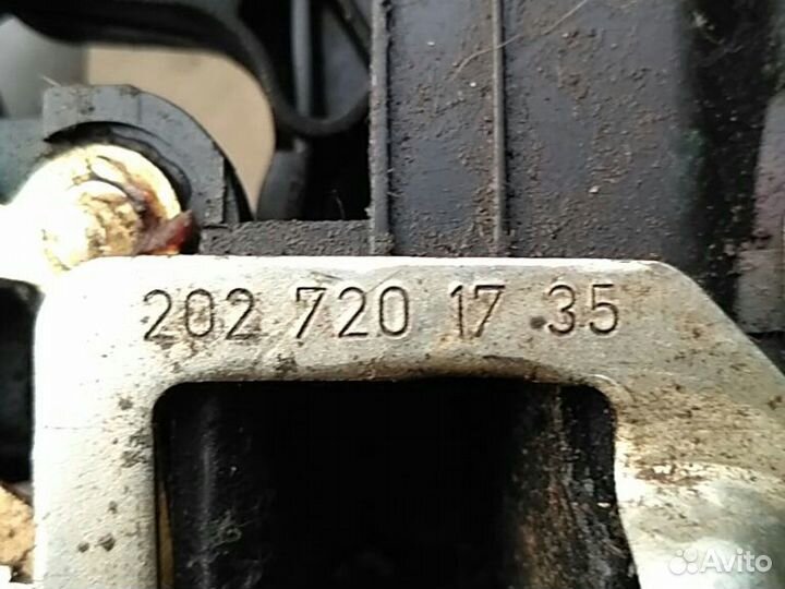 Замок передней левой двери Mercedes W202