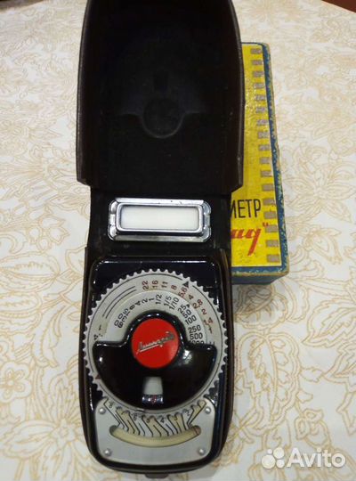 Экспонометр Ленинград типа Ю11