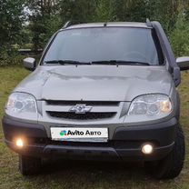 Chevrolet Niva 1.7 MT, 2016, 123 000 км, с пробегом, цена 680 000 руб.