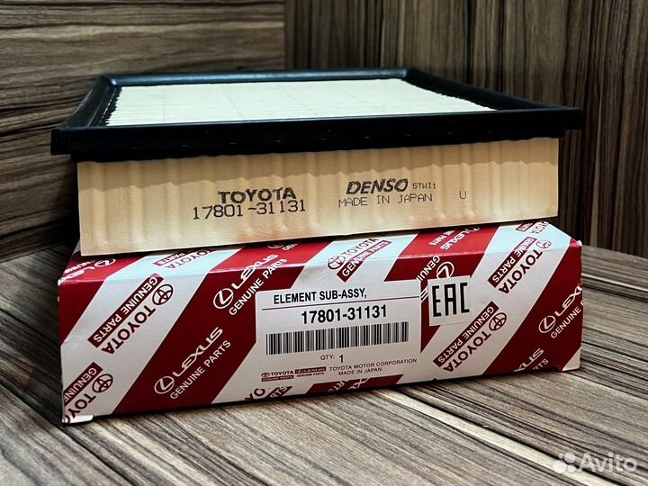 Воздушный фильтр Toyota Lexus 17801-31131