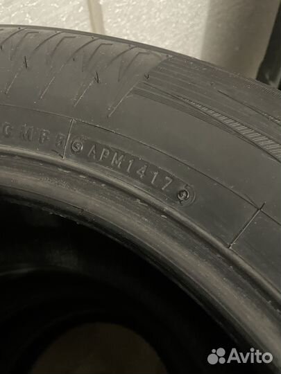 Nitto Therma Spike 225/65 R17