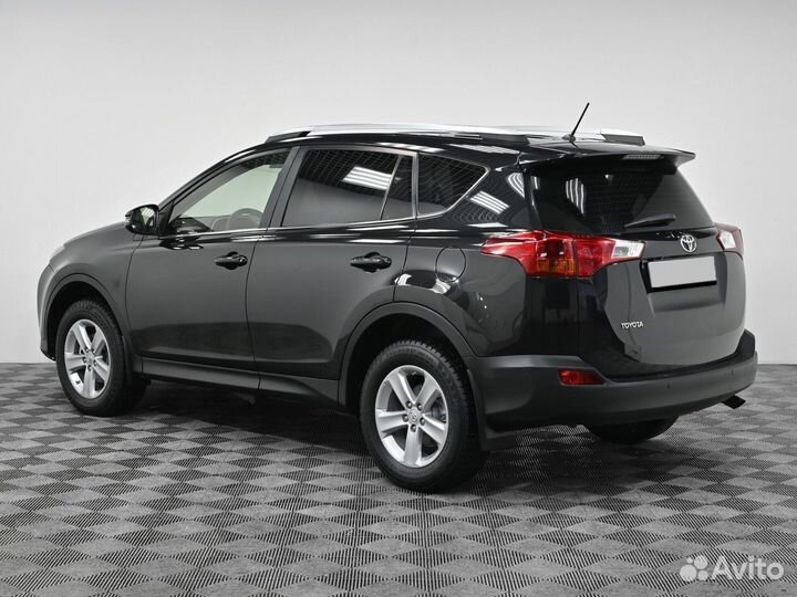 Toyota RAV4 2.2 AT, 2014, 128 744 км