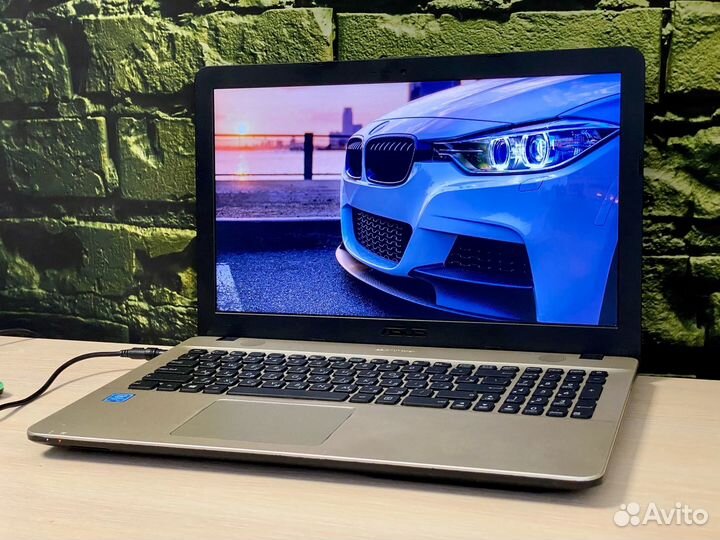 Ноутбук Asus для учебы