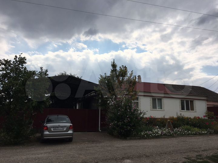 5-к. квартира, 52 м², 1/1 эт.