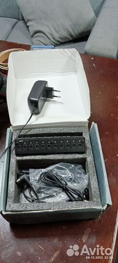 Блок питания для гитарных педалей