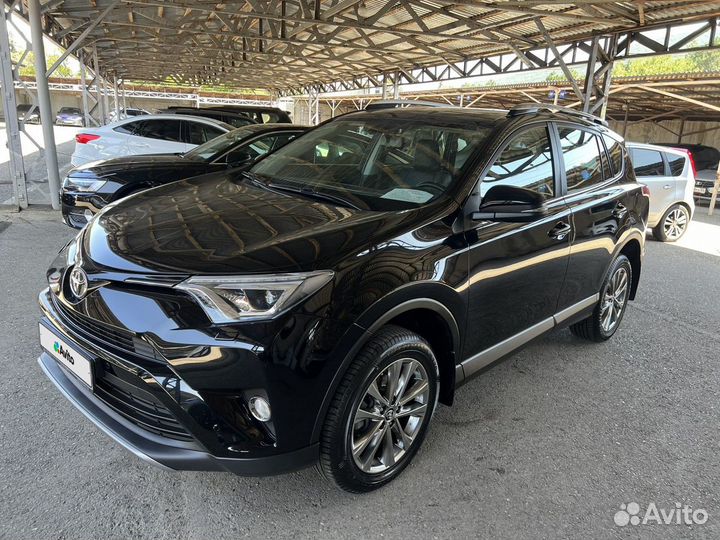 Toyota RAV4 2.5 AT, 2019, 111 000 км