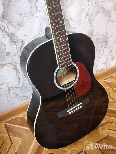 Акустическая гитара