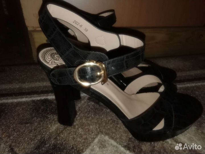 Туфли женские