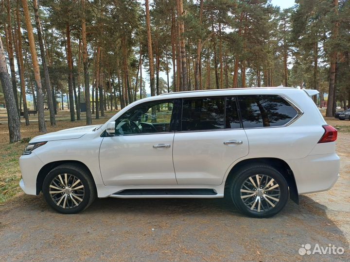 Lexus LX 4.5 AT, 2018, 112 500 км