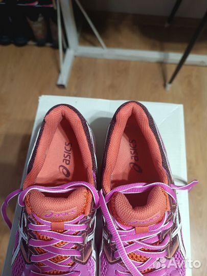 Кроссовки asics original 37,5