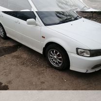 Isuzu Aska 1.8 AT, 2000, 310 000 км, с пробегом, цена 330 000 руб.