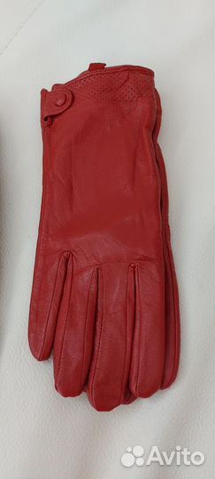 Перчатки женские из телячьей кожи на флисе