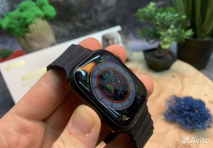 Apple Watch 8 (Premium)