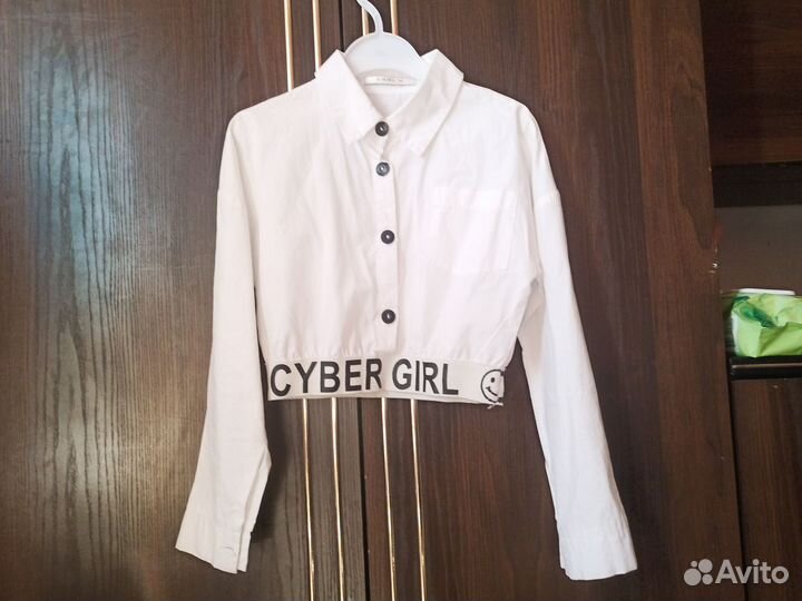 Школьная блузка 128-134 для девочки