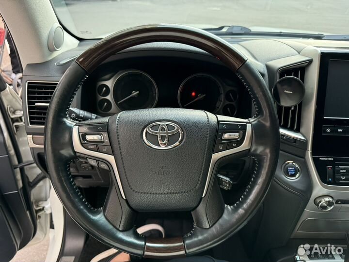 Toyota Land Cruiser 4.6 AT, 2016, 274 000 км