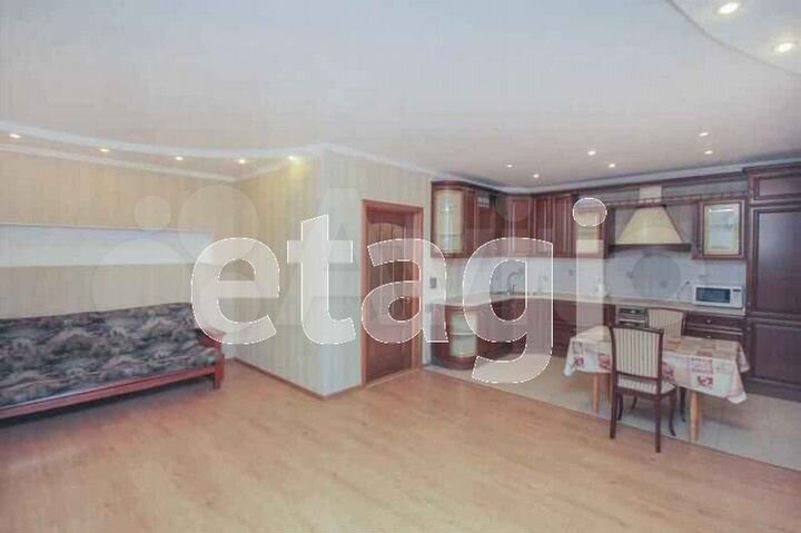 2-к. квартира, 74,8 м², 6/6 эт.