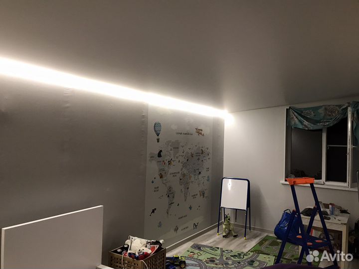 Установка натяжных потолков