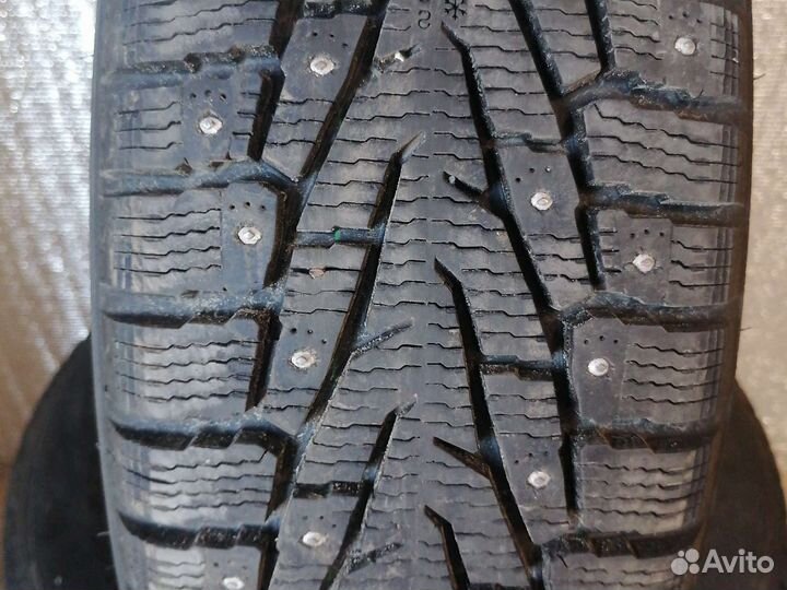 Nokian Tyres Hakkapeliitta 7 225/60 R18 104T