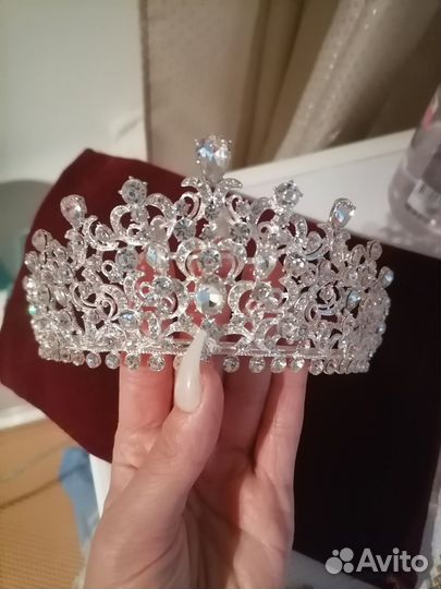 Свадебная диадема
