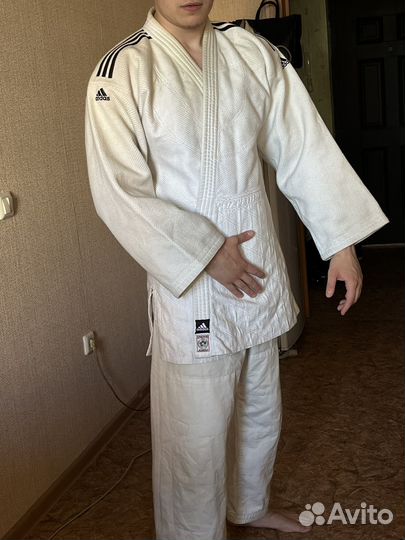 Кимоно для дзюдо adidas