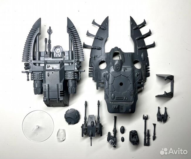 Wave serpent Warhammer 4000