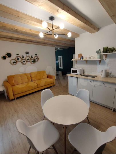 2-к. квартира, 40 м², 2/2 эт.