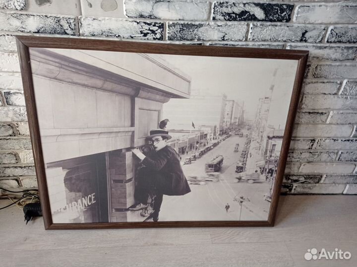 Картины Монро, Табаков, Чаплин