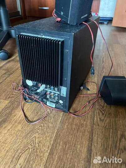 Сабвуферс колонками для дома