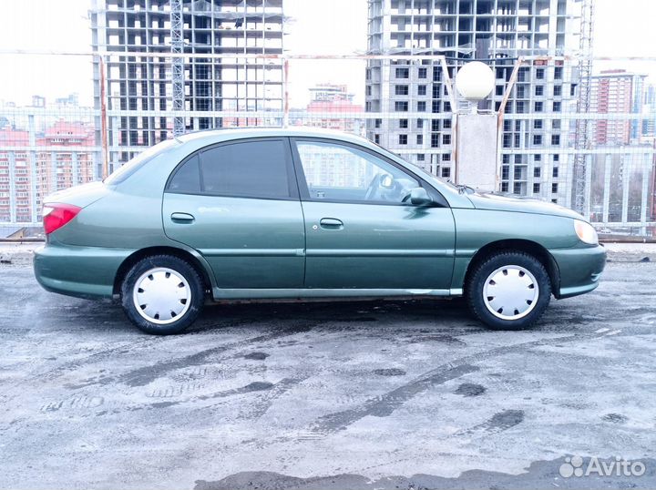 Kia Rio 1.5 AT, 2001, 178 000 км