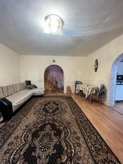 Коттедж 143 м² на участке 7,5 сот.