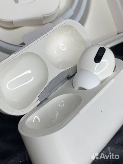 Airpods Pro 2 ultra (2023) Чип 1562а/Airoha