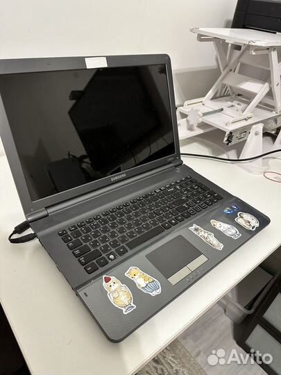 Ноутбук Samsung NP-RC710-S02RU 17 дюймов